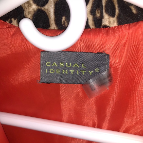 Women’s cheetah printed vest - Picture 4 of 4